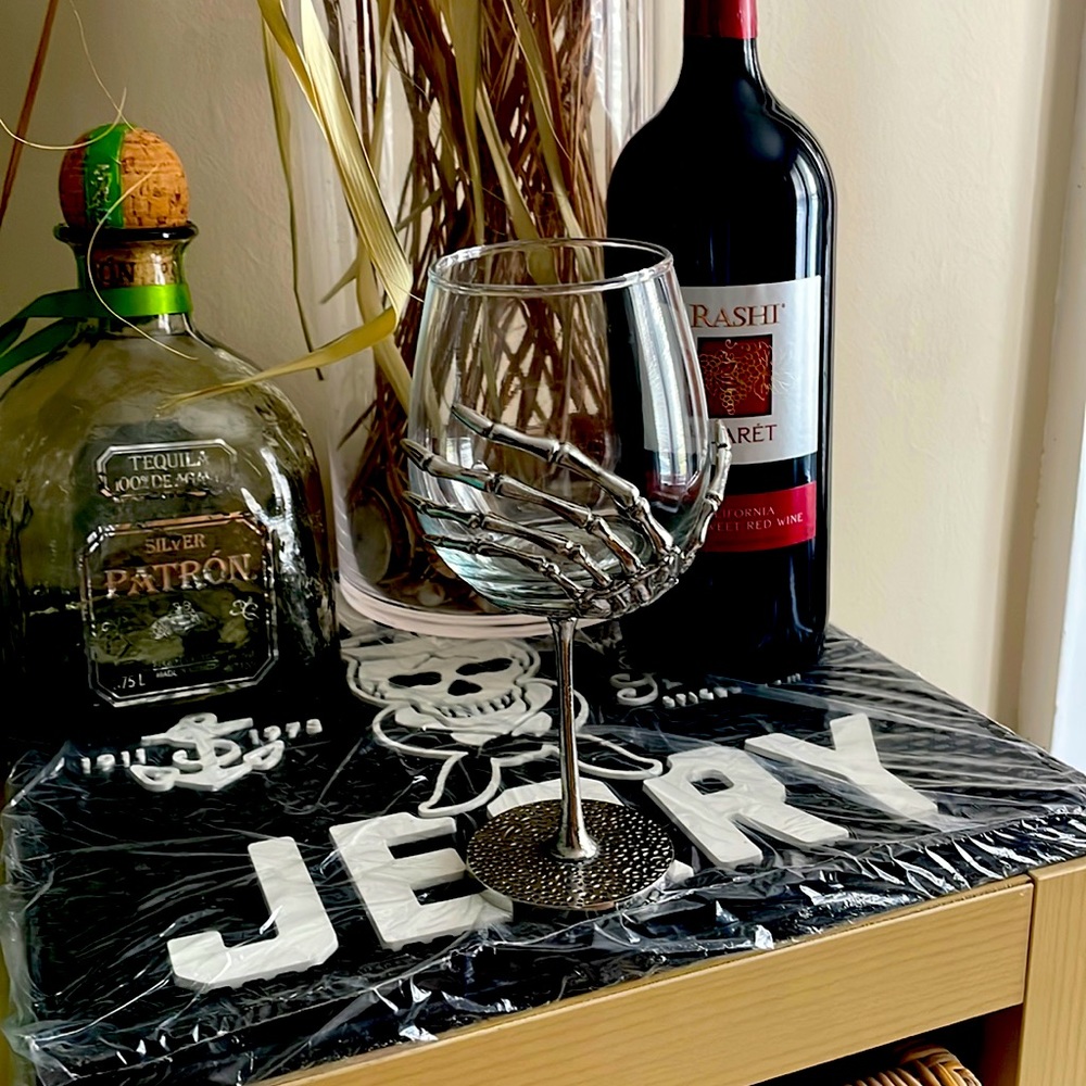 Skeleton hand wine glass